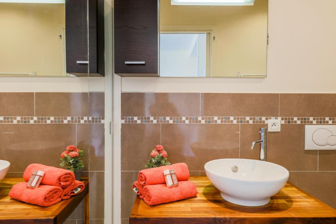Villa Dubouchage Ap2066 - Nice, By Riviera Holiday Homes エクステリア 写真